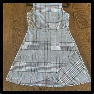 COMO VINTAGE Sleeveless Scalloped Bottom Dress Med